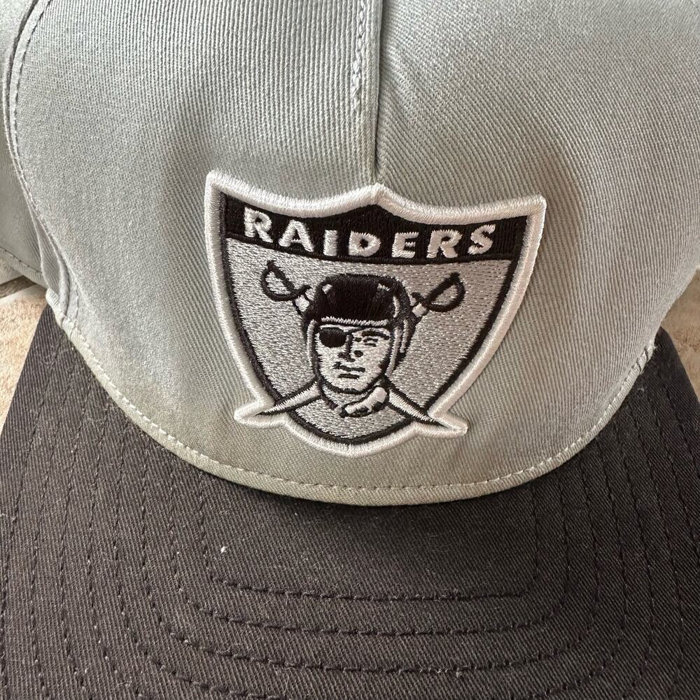 Las Vegas Raiders New Era Baseball Hat Cap SnapBack Adjustable Gray Black - Picture 5 of 11